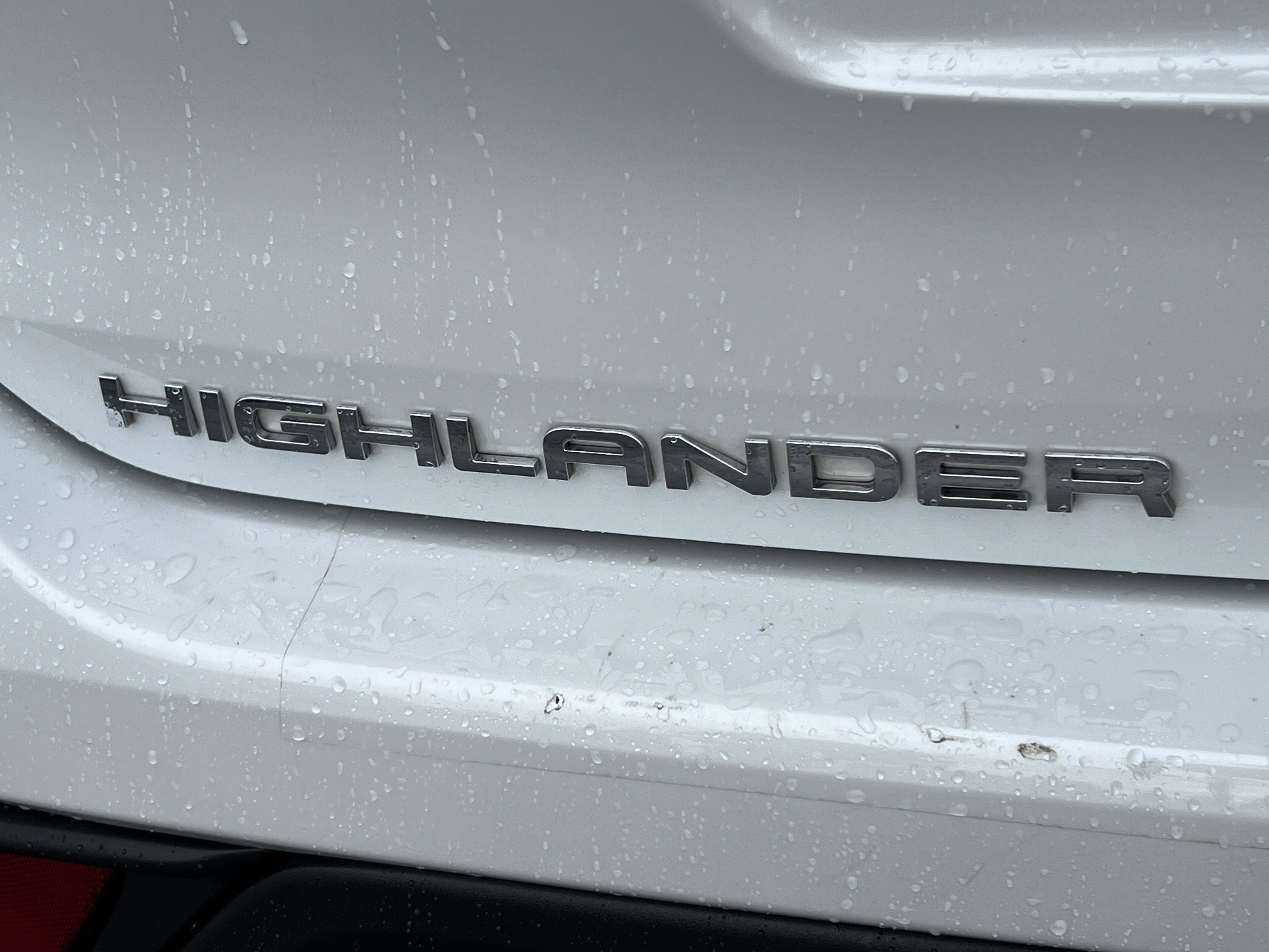 Used 2022 Toyota Highlander L image 9