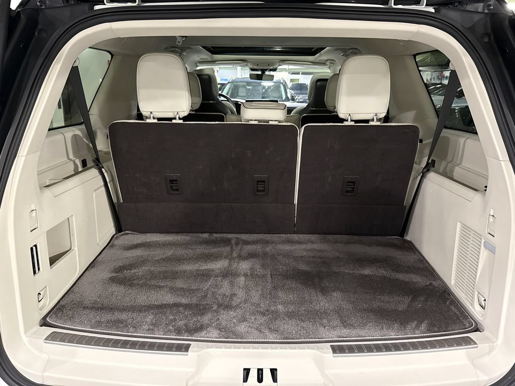 Used 2024 Lincoln Navigator L Black Label AWD/4WD image 27