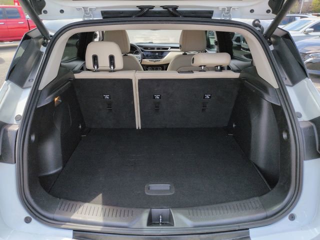 Used 2020 Buick Encore GX Essence w/ Experience Buick Package image 33