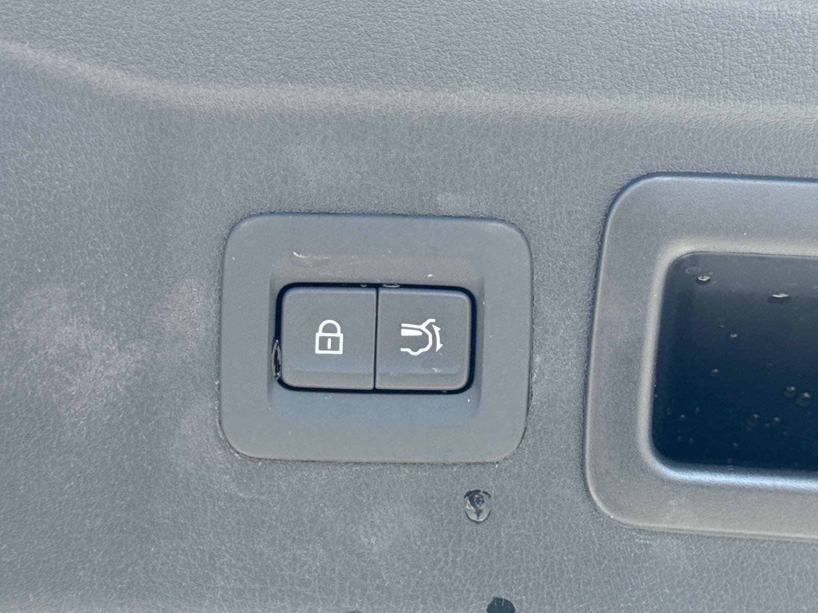 Certified 2024 MAZDA CX-90 Plug-In Hybrid w/ Preferred image 12