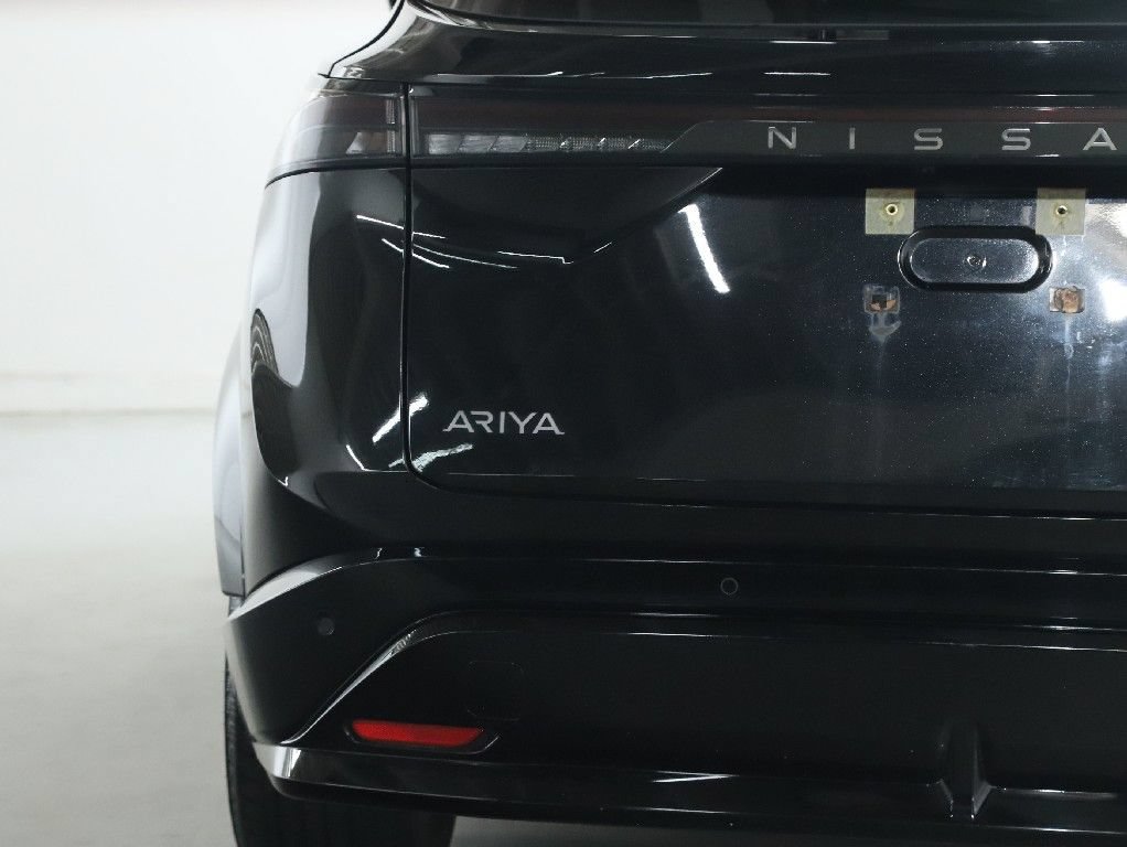 Certified 2023 Nissan Ariya FWD image 44