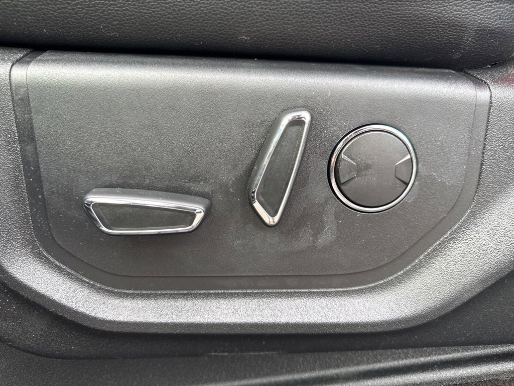 Used 2018 Ford F150 Lariat image 35