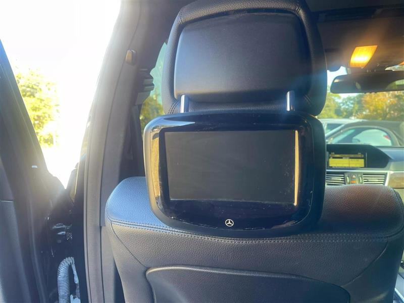 Used 2012 Mercedes-Benz E 350 4MATIC Wagon image 18