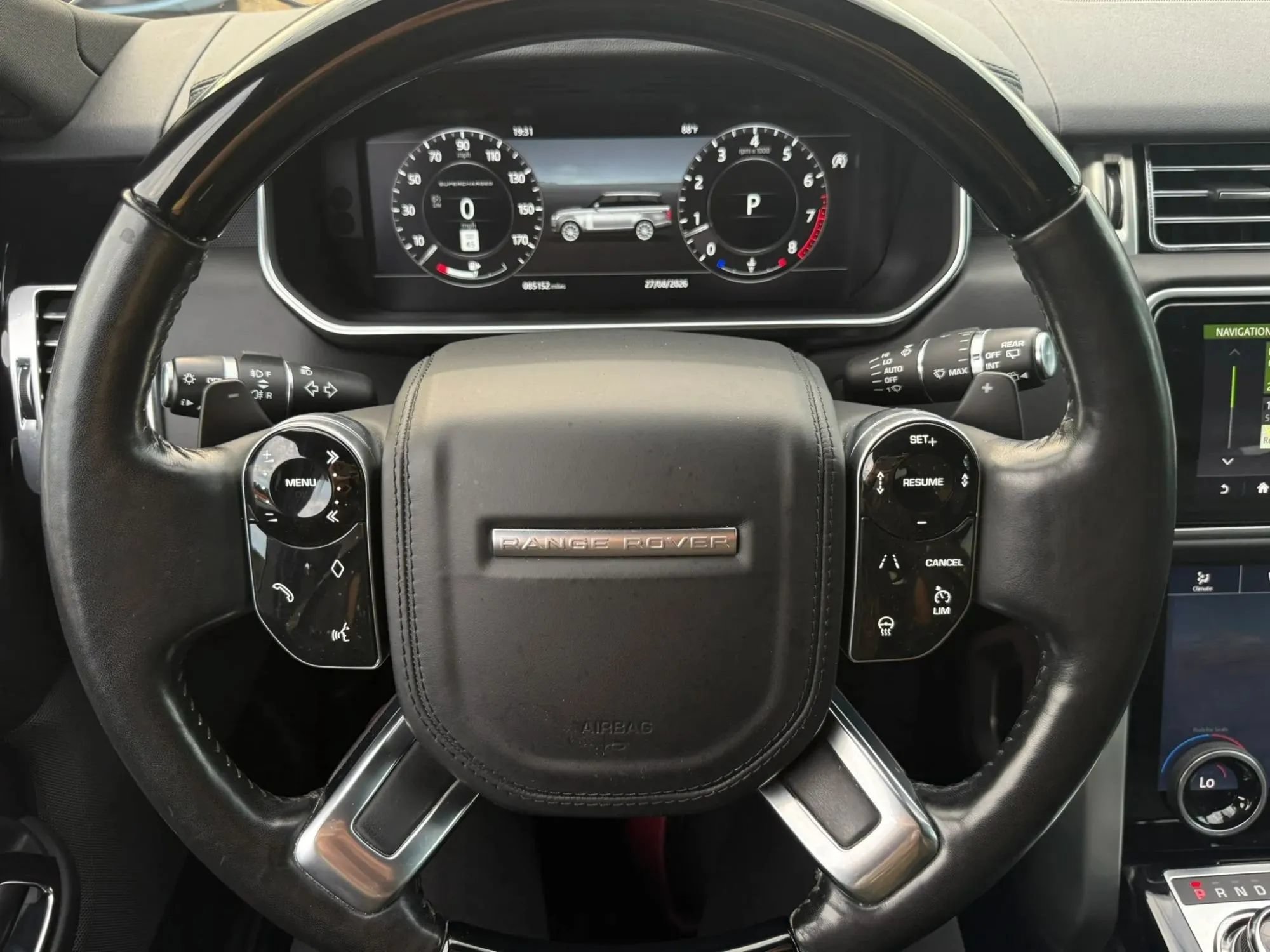 Used 2018 Land Rover Range Rover Supercharged AWD/4WD image 28