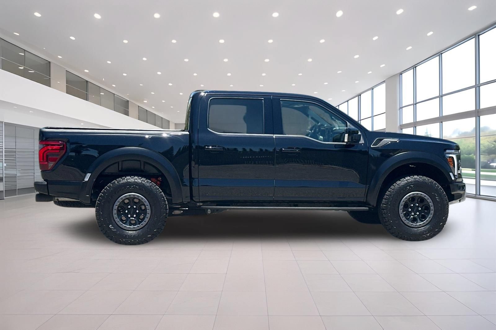 Used 2024 Ford F150 Raptor AWD/4WD image 3