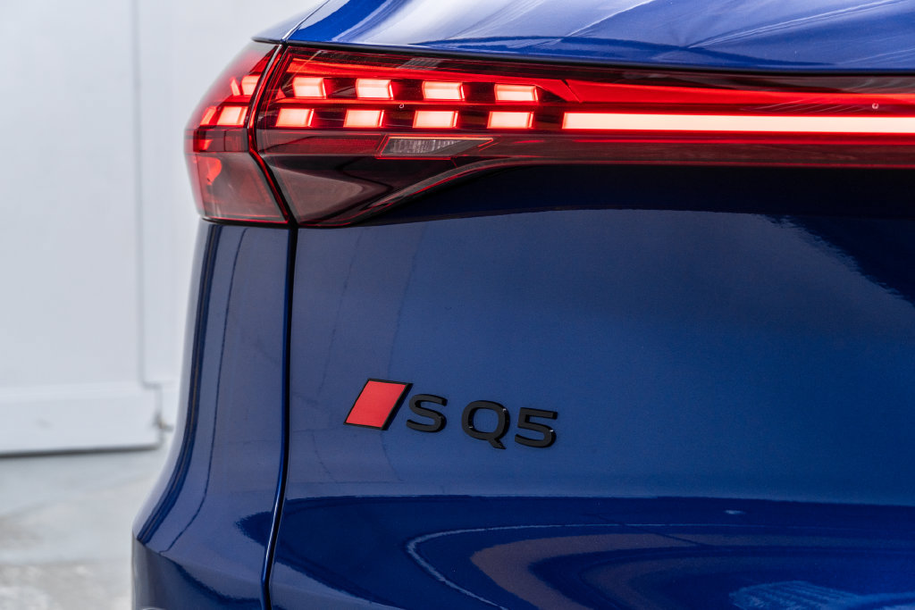 New 2026 Audi SQ5 Premium Plus AWD/4WD image 13