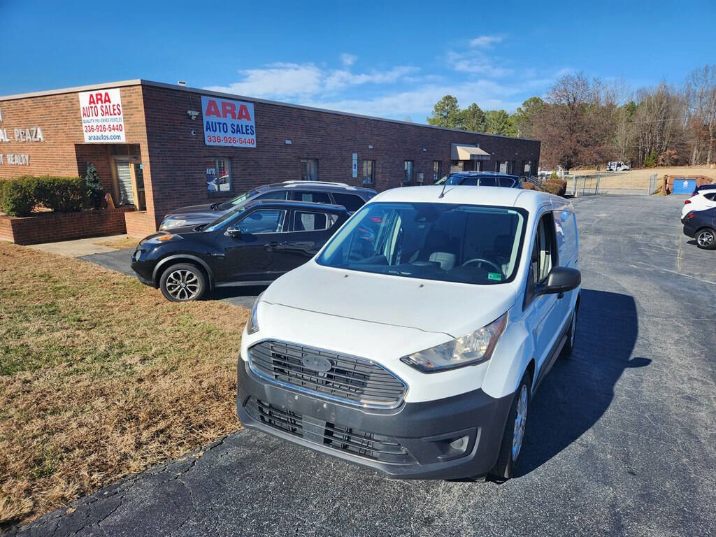 Used 2020 Ford Transit Connect XL FWD image 2