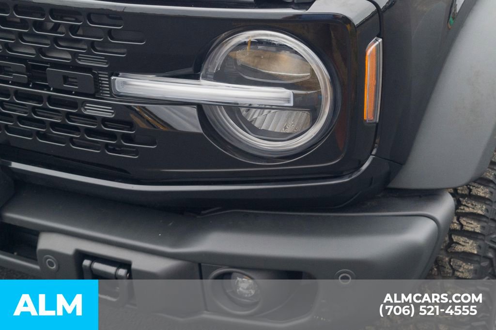 Used 2023 Ford Bronco Wildtrak image 11