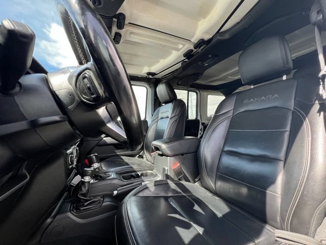 Used 2021 Jeep Wrangler Unlimited Sahara w/ Cold Weather Group AWD/4WD image 16