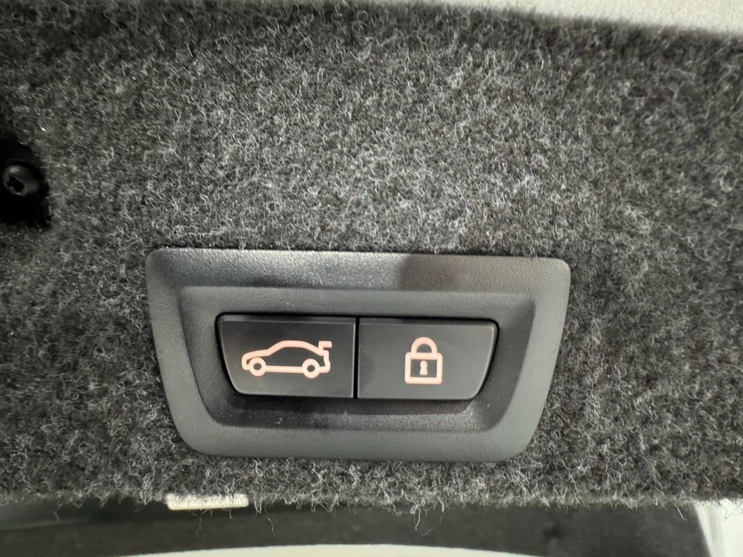 Used 2011 BMW 535i xDrive Sedan image 40