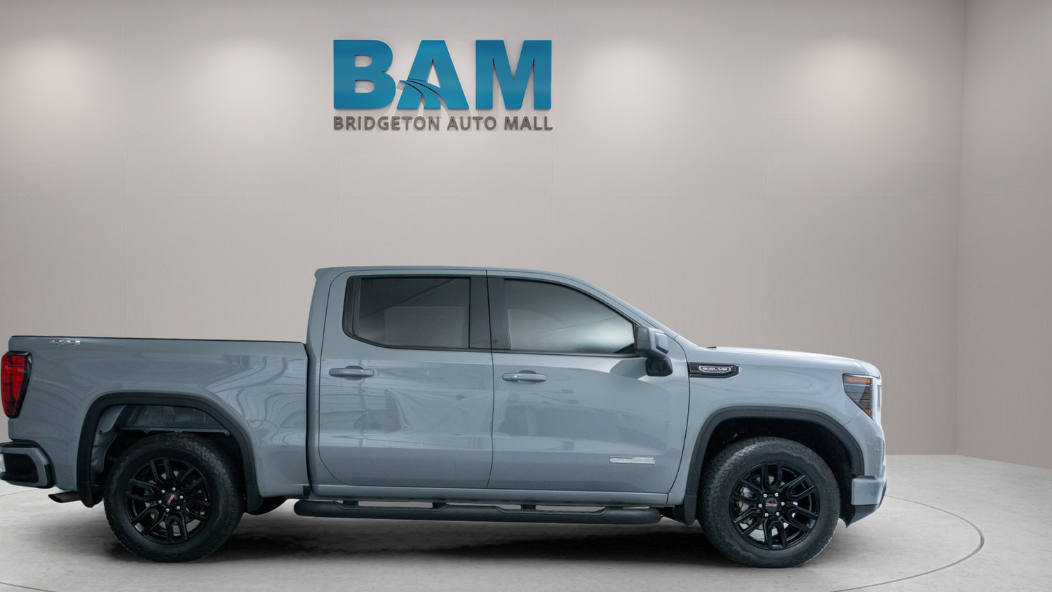 Used 2024 GMC Sierra 1500 Elevation AWD/4WD image 8