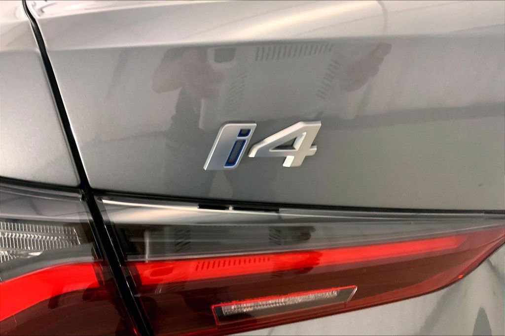 Certified 2023 BMW i4 eDrive35 image 7