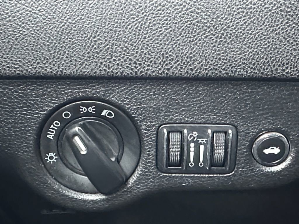 Used 2023 Dodge Charger SXT image 21