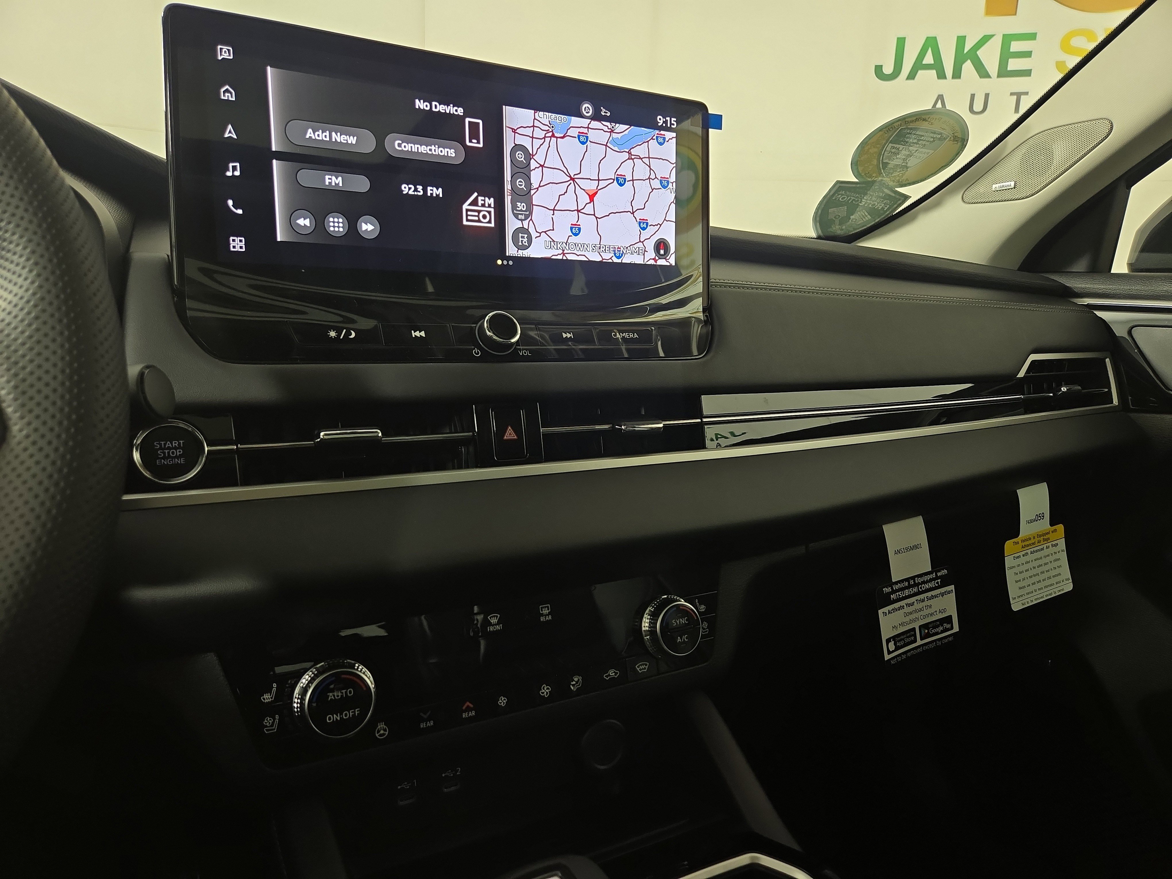 New 2026 Mitsubishi Outlander SEL image 23