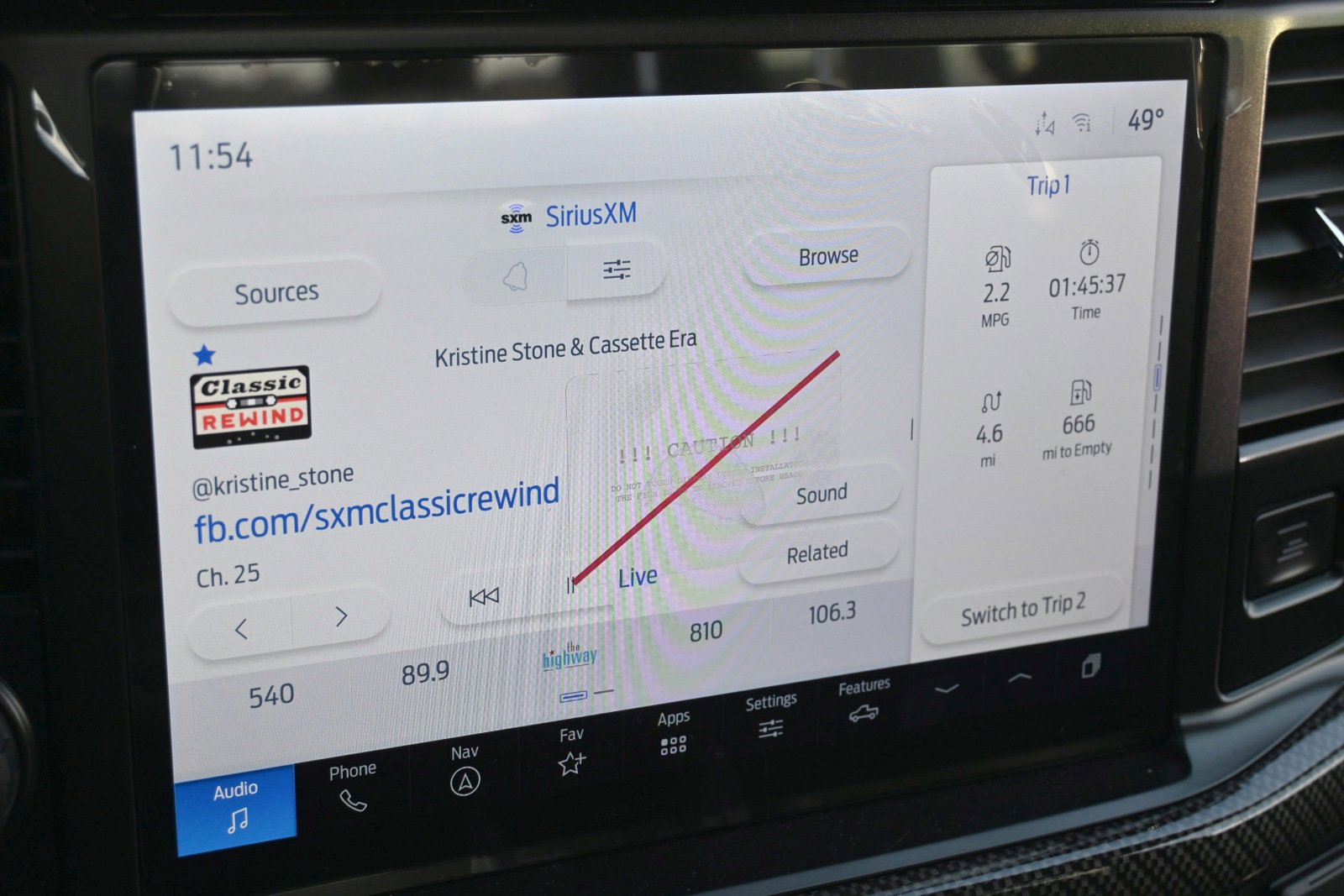 New 2025 Ford F150 Lariat w/ Equipment Group 502A High image 25