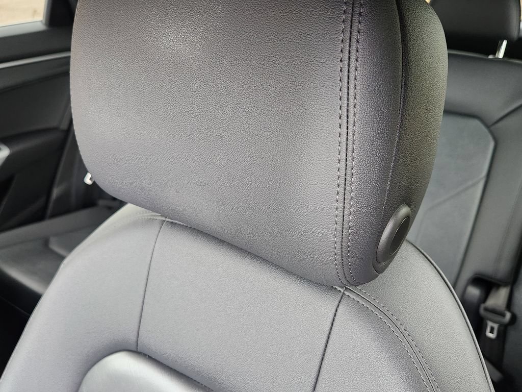 Used 2024 Audi Q3 2.0T Premium AWD/4WD image 6