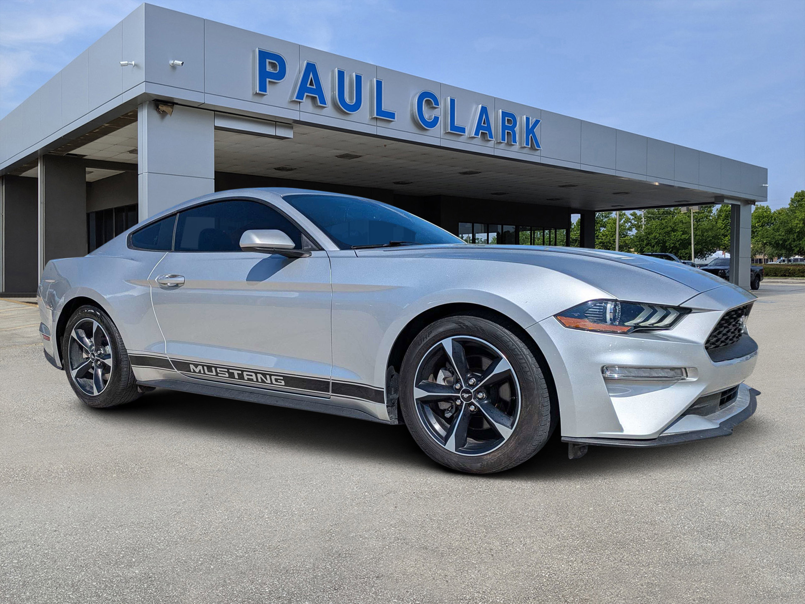 Used 2019 Ford Mustang EcoBoost image 1
