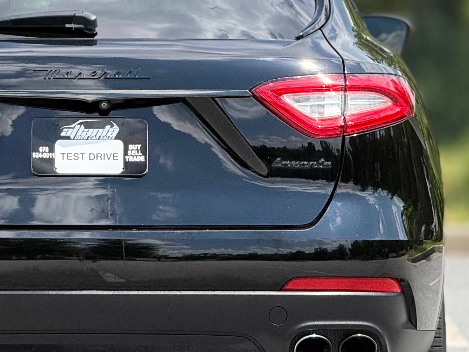 Used 2017 Maserati Levante AWD/4WD image 17