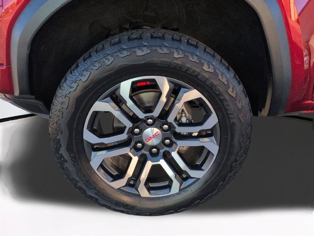 Used 2023 GMC Canyon AT4 w/ AT4 Premium Package AWD/4WD image 13