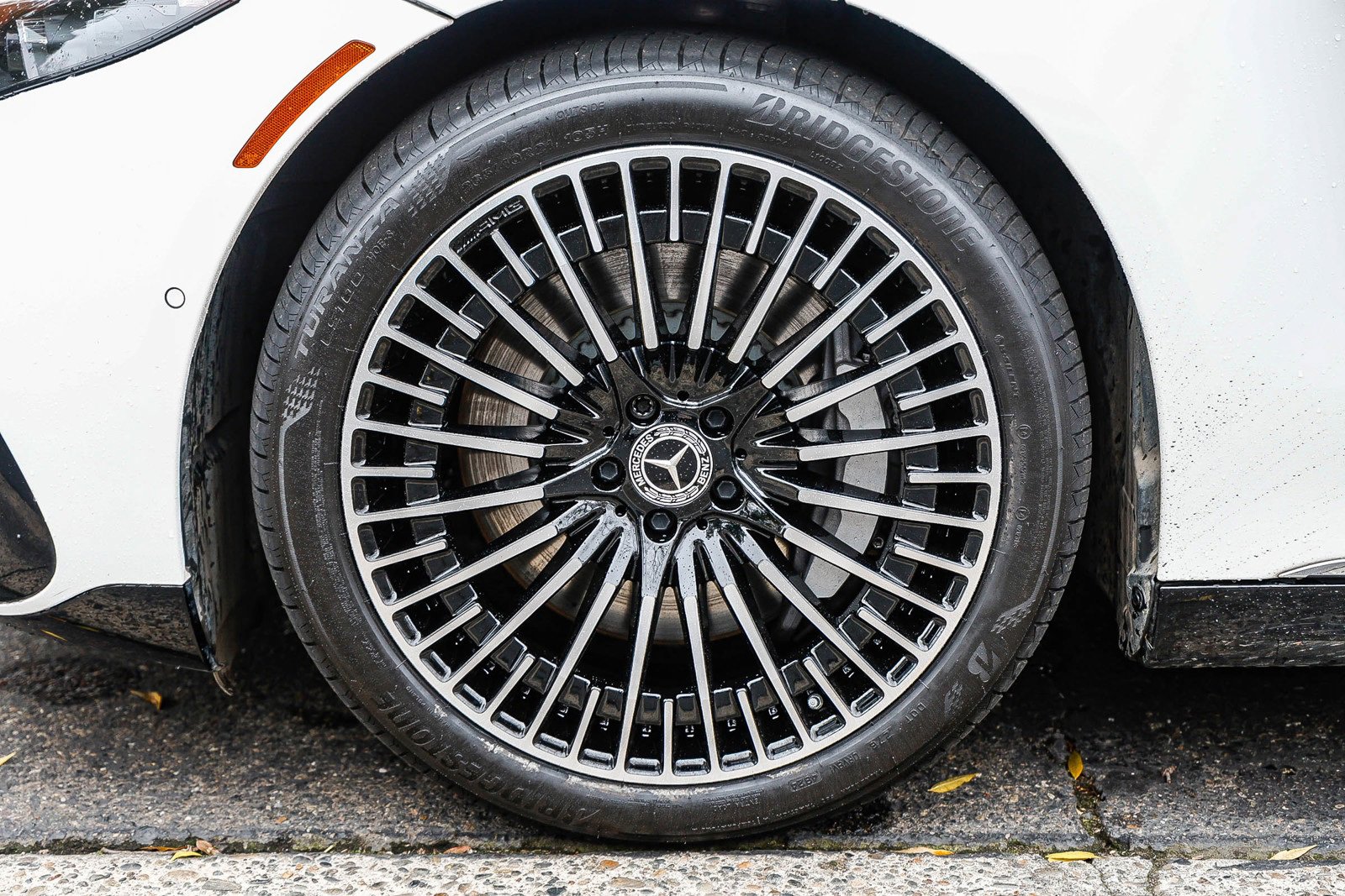 Certified 2022 Mercedes-Benz EQS 580 4MATIC Sedan image 9