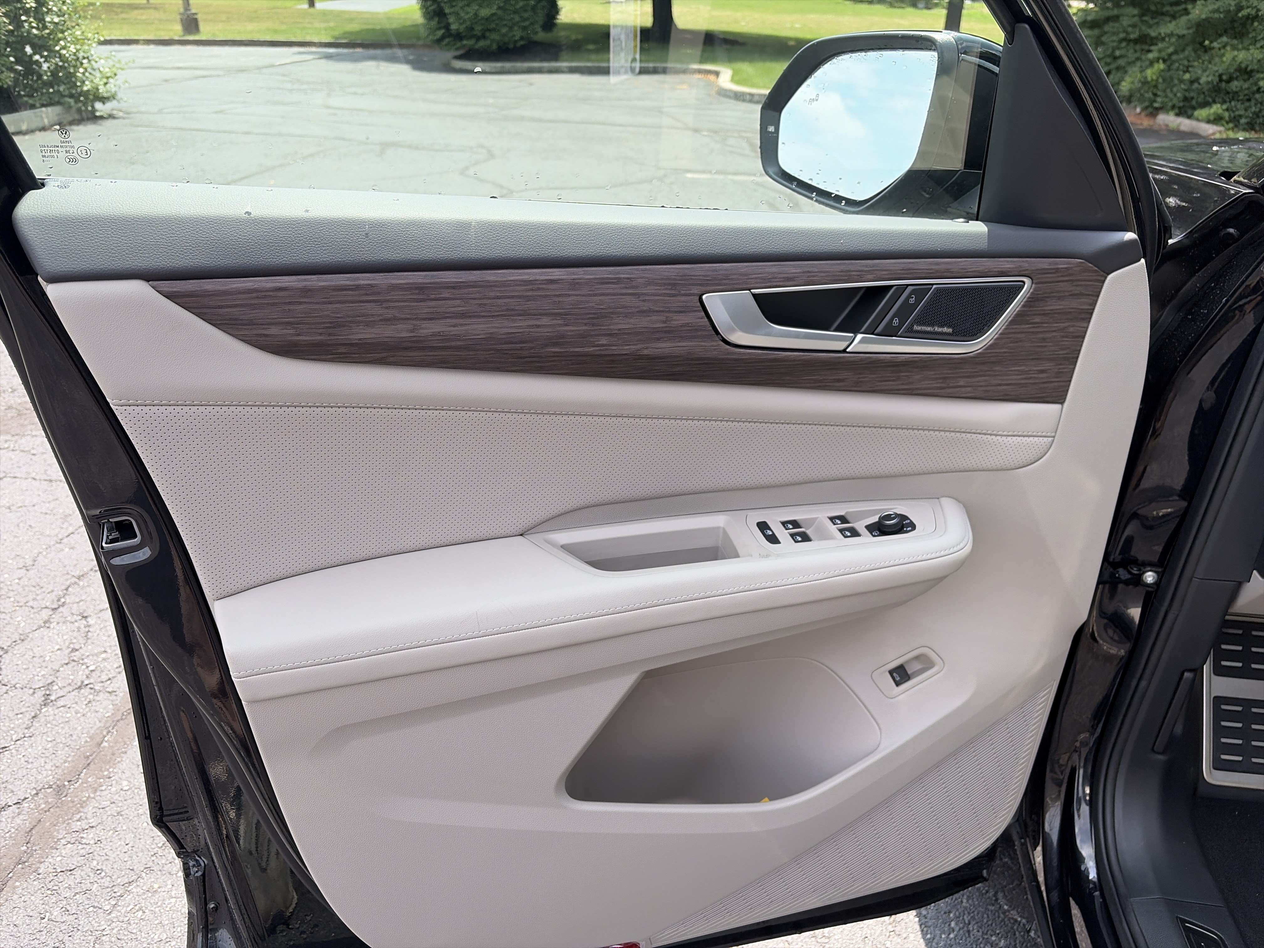New 2026 Volkswagen Atlas SEL Premium R-Line AWD/4WD image 10