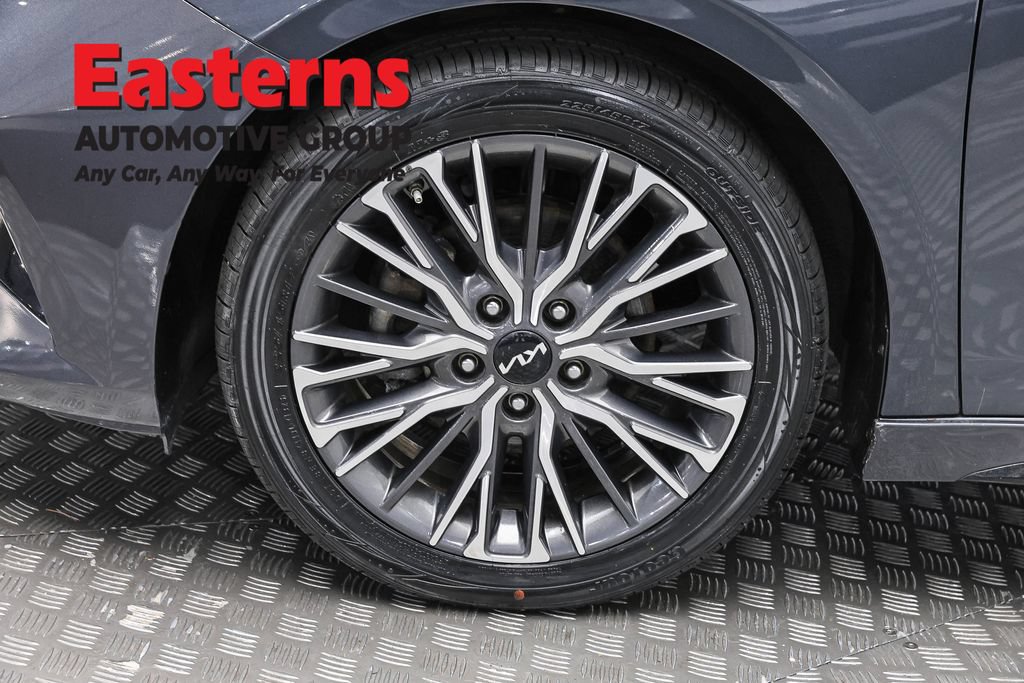 Used 2023 Kia Forte GT-Line w/ GT-Line Premium Package FWD image 35