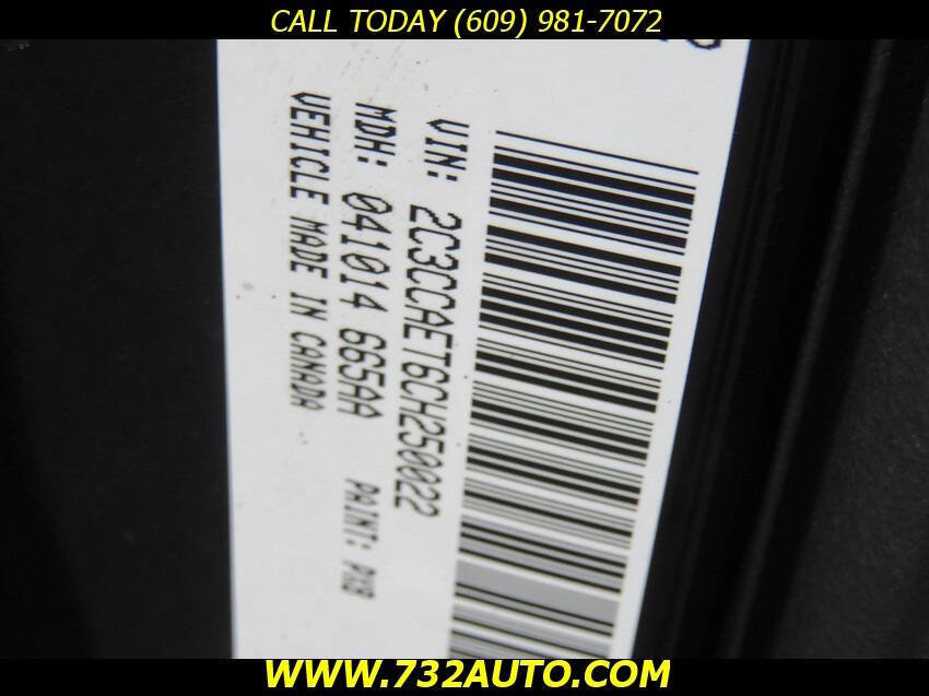 Used 2012 Chrysler 300 C RWD image 29