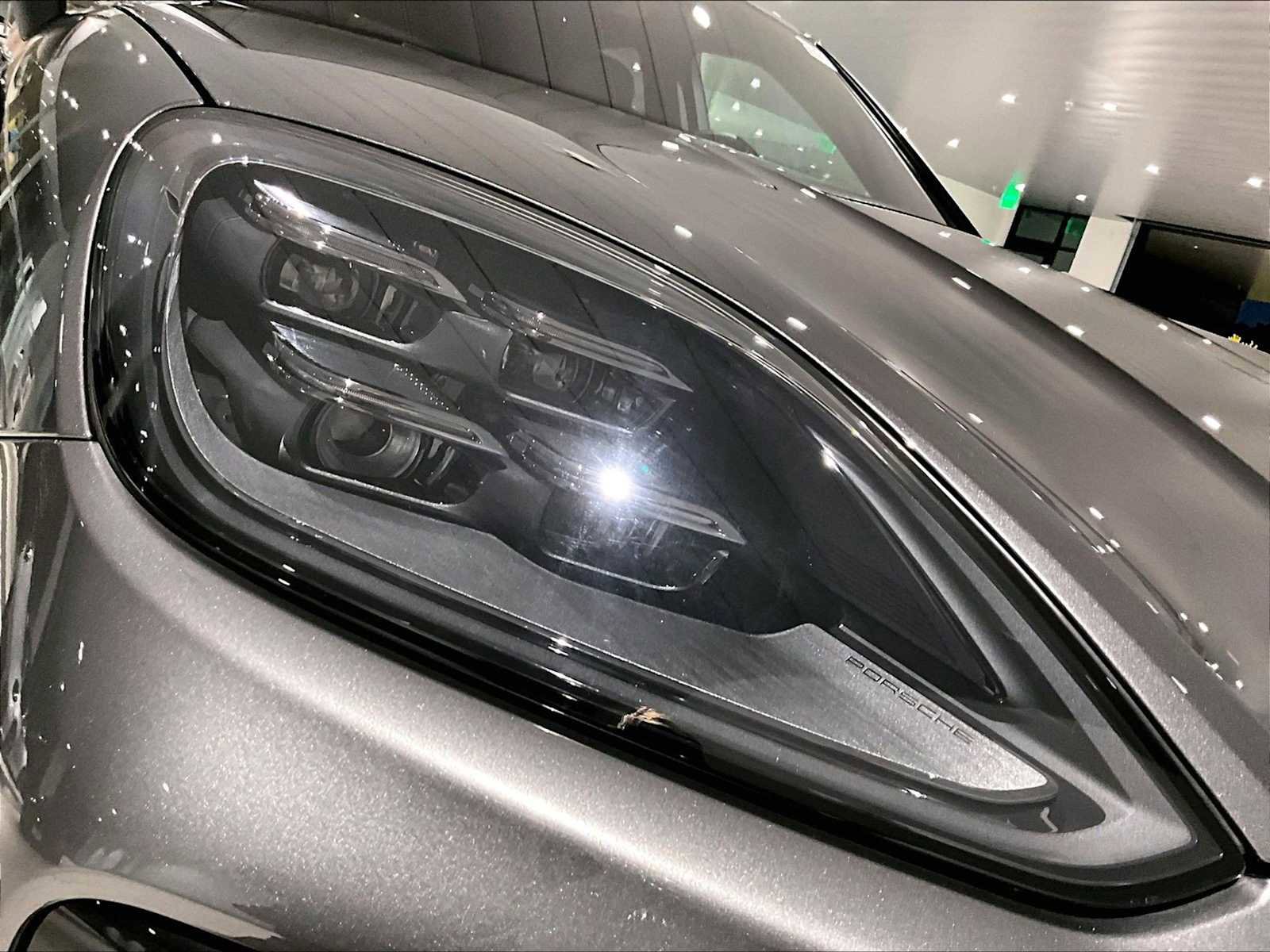 Used 2025 Porsche Cayenne E-Hybrid image 15