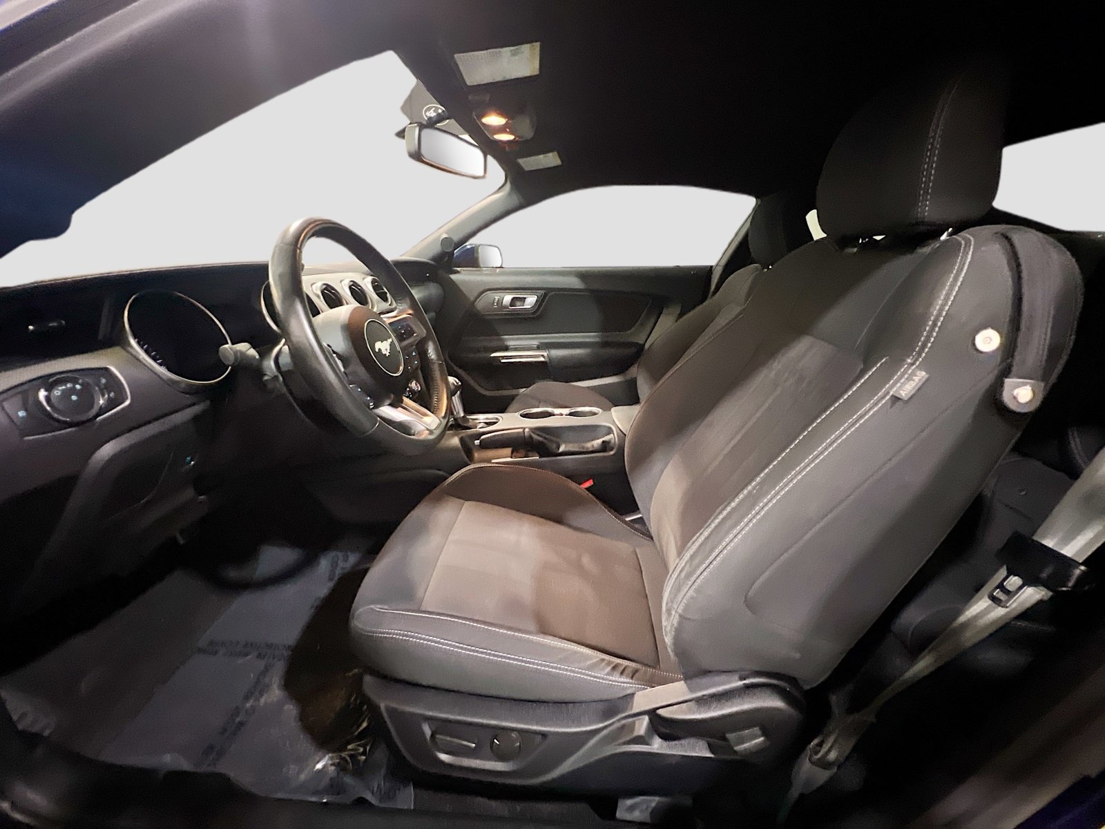 Used 2020 Ford Mustang GT RWD image 14