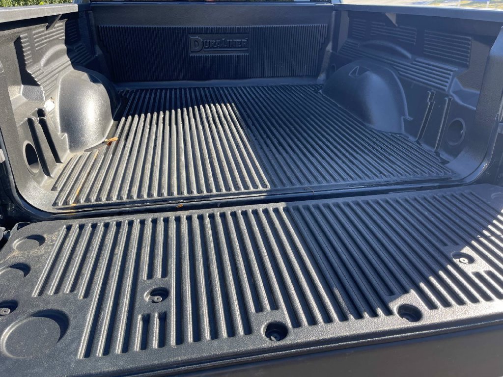 Used 2026 RAM 1500 Laramie AWD/4WD image 13