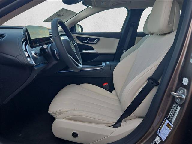 New 2027 Mercedes-Benz E 450 4MATIC Sedan image 4