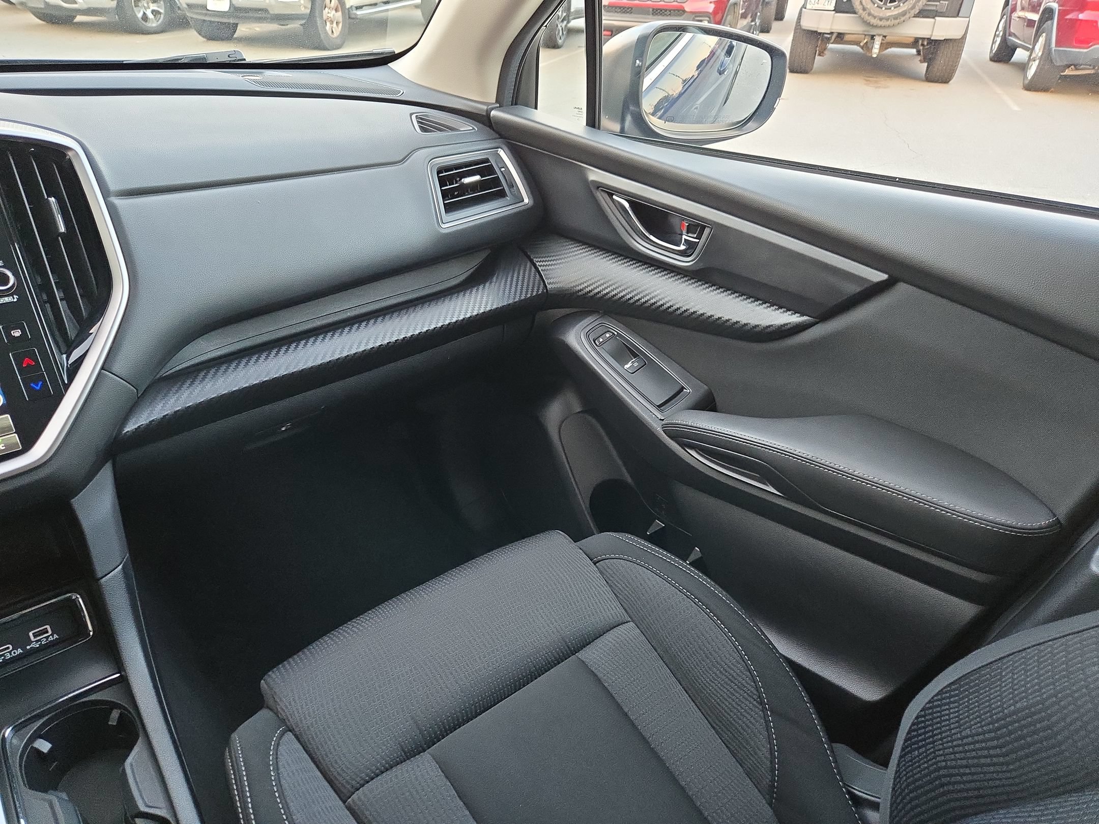 Used 2025 Subaru Ascent Premium AWD/4WD image 11