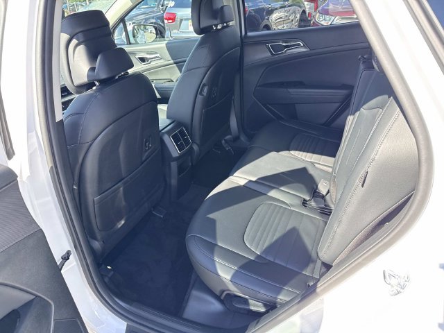 Used 2024 Kia Sportage SX AWD/4WD image 17