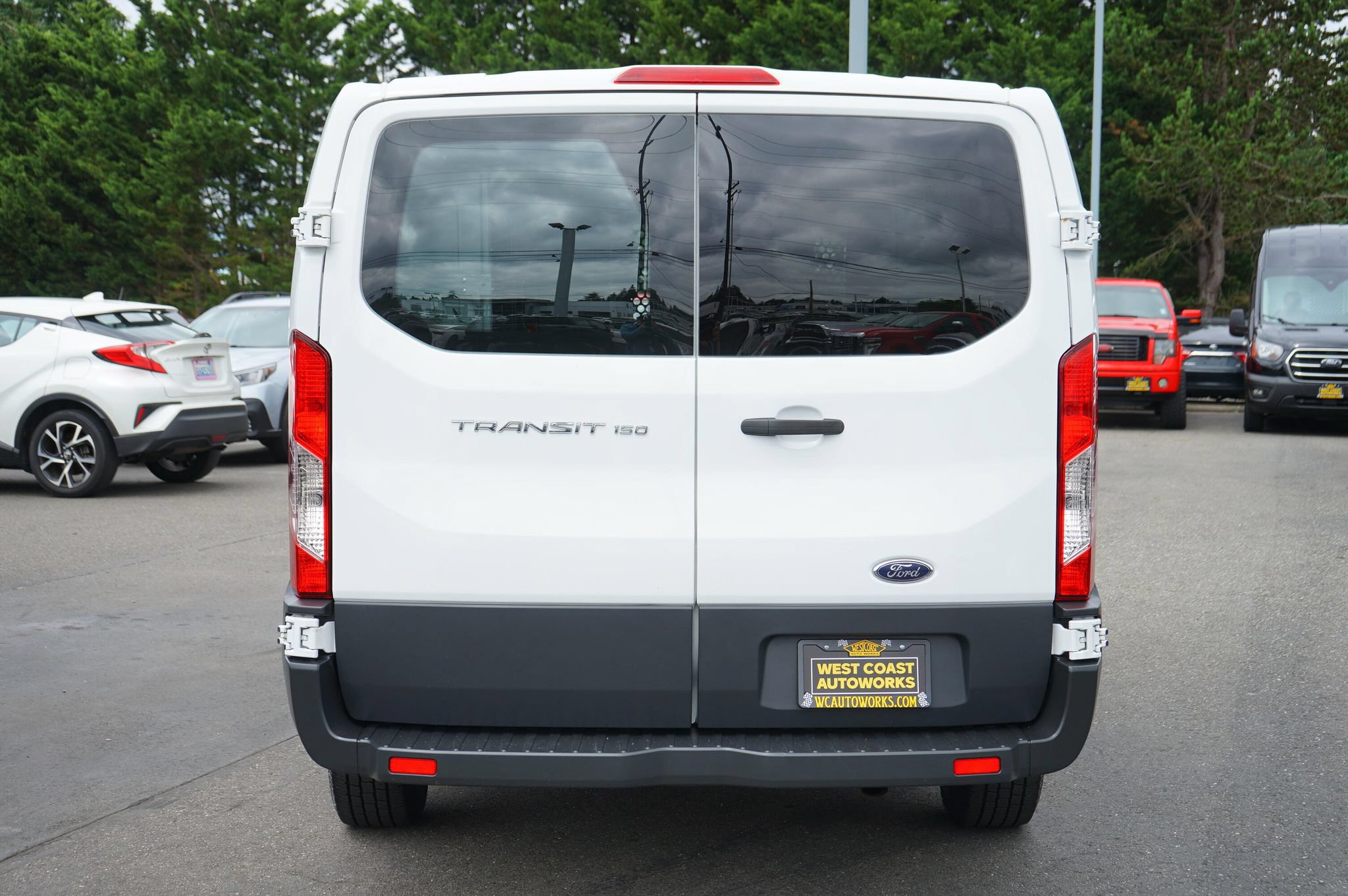 Used 2015 Ford Transit 150 130 Low Roof RWD image 4