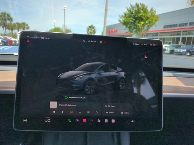 Used 2025 Tesla Model Y Long Range RWD image 14