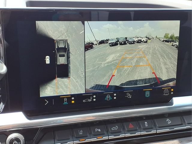 Used 2025 Chevrolet Silverado 2500 LTZ w/ LTZ Plus Package AWD/4WD image 7