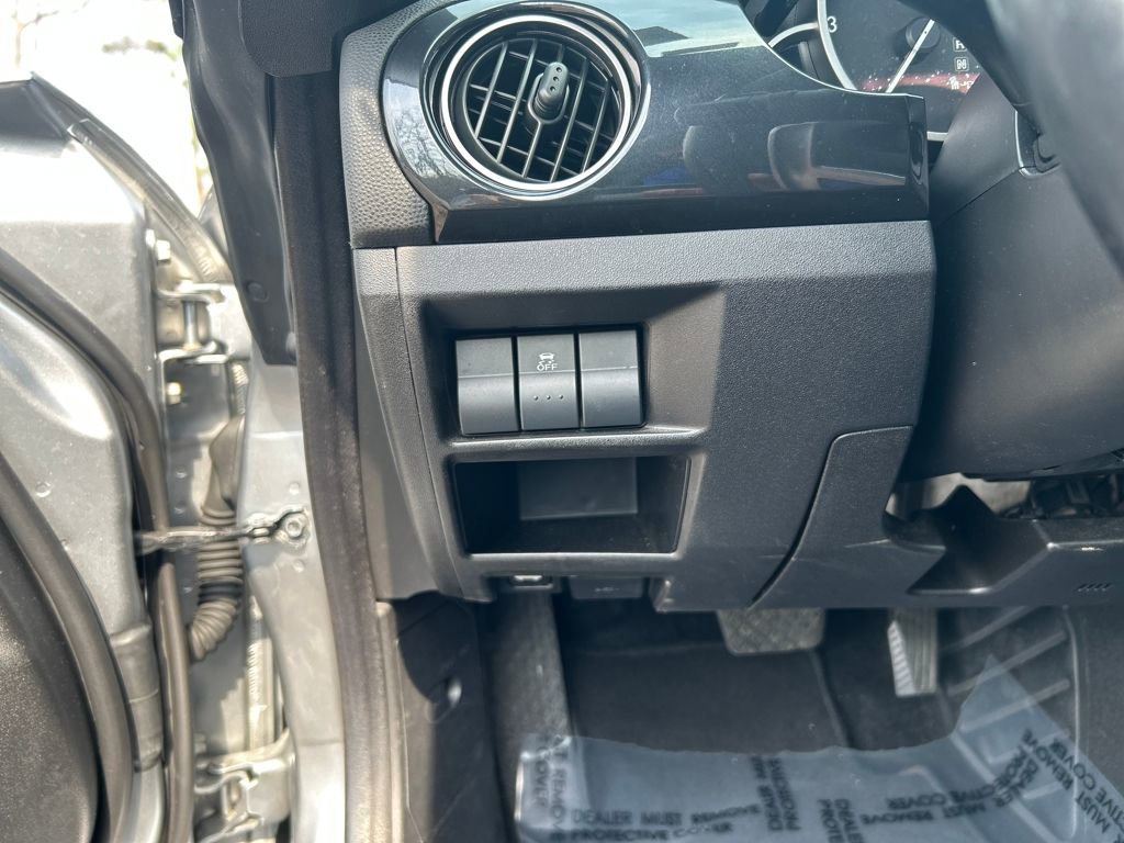 Used 2013 MAZDA MX-5 Miata Grand Touring w/ Premium Pkg image 23