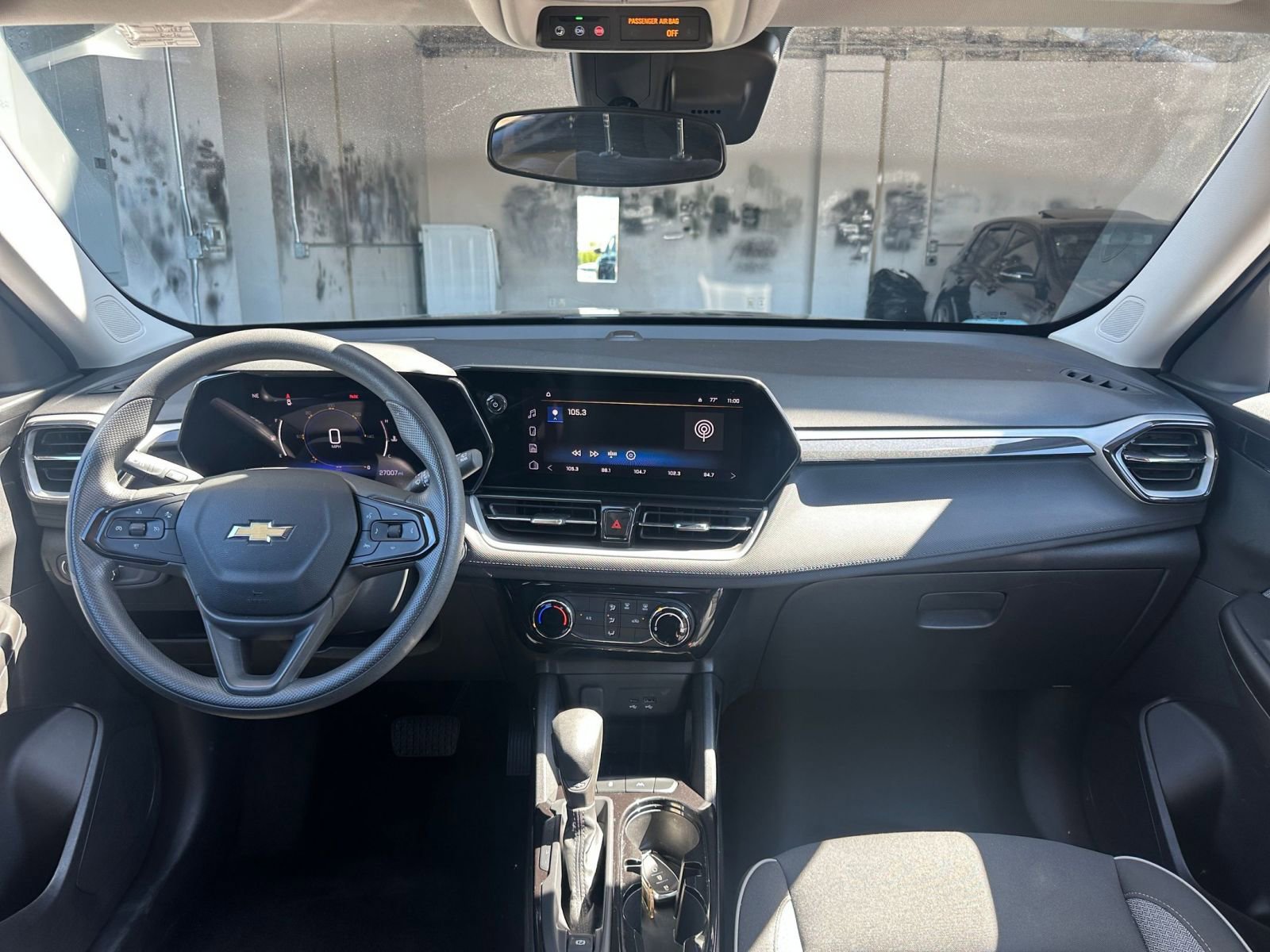 Used 2024 Chevrolet TrailBlazer LT w/ Driver Confidence Package image 31