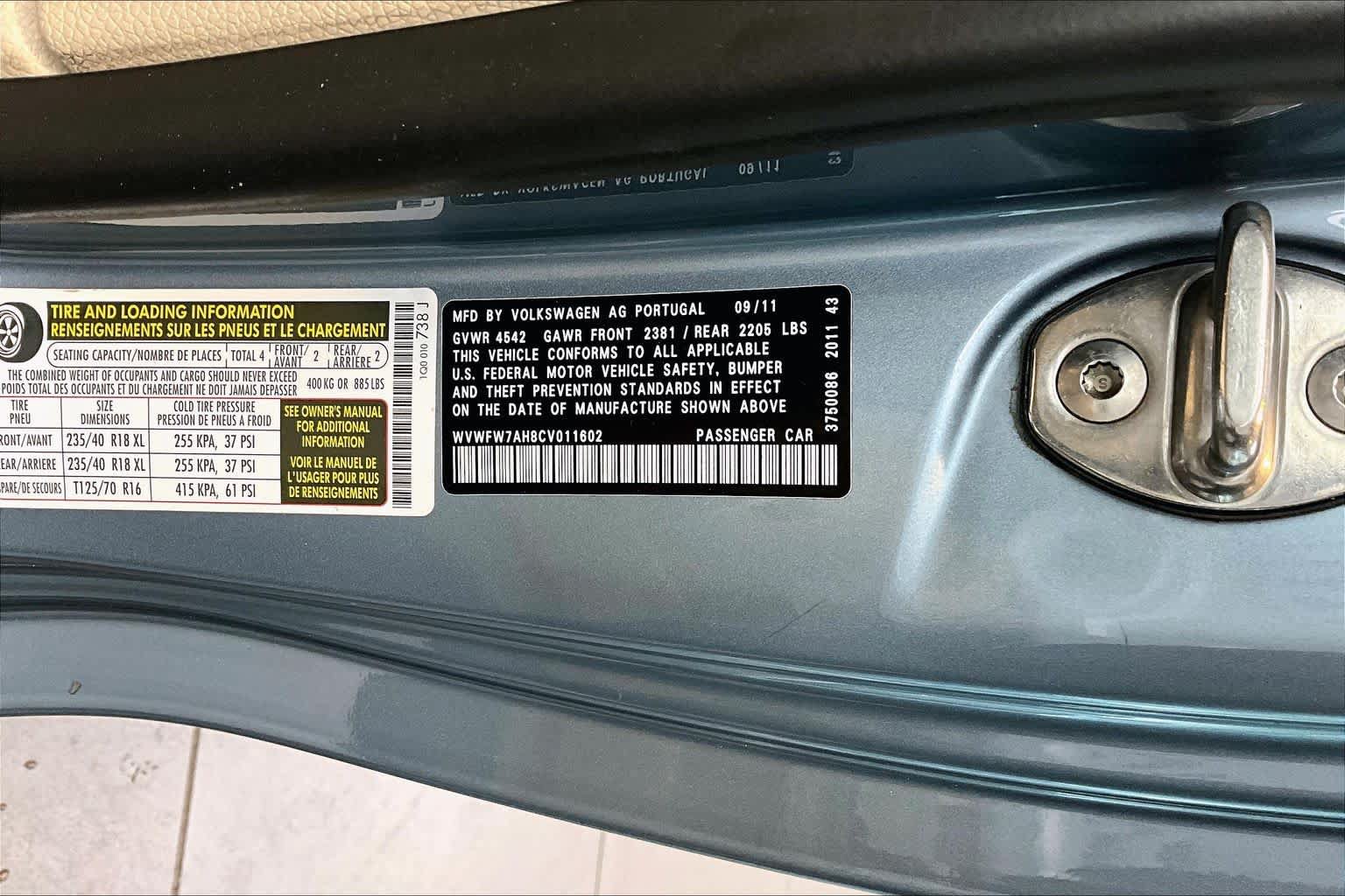 Used 2012 Volkswagen Eos Executive FWD image 31
