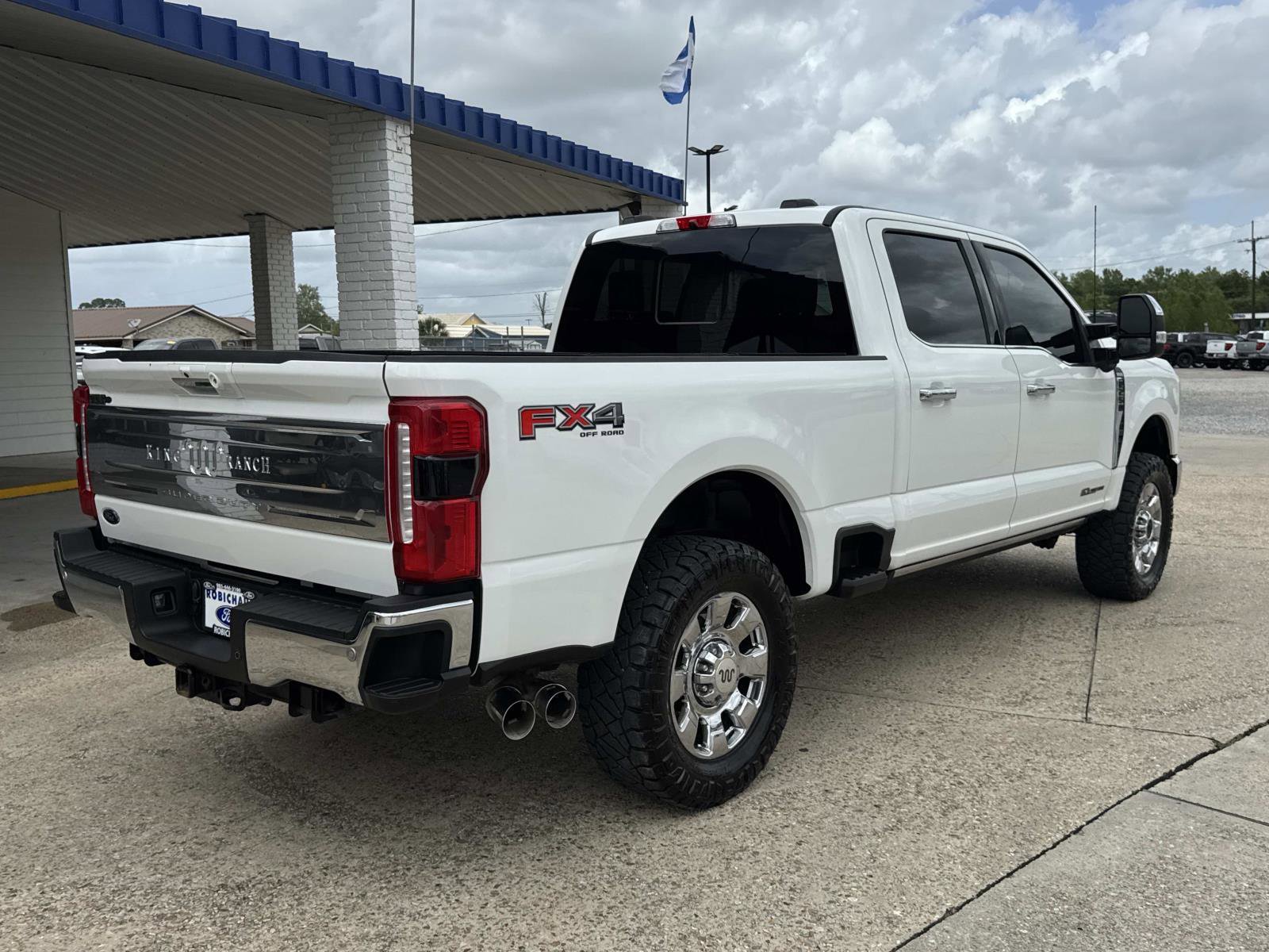 Used 2024 Ford F250 King Ranch w/ Chrome Package AWD/4WD image 7