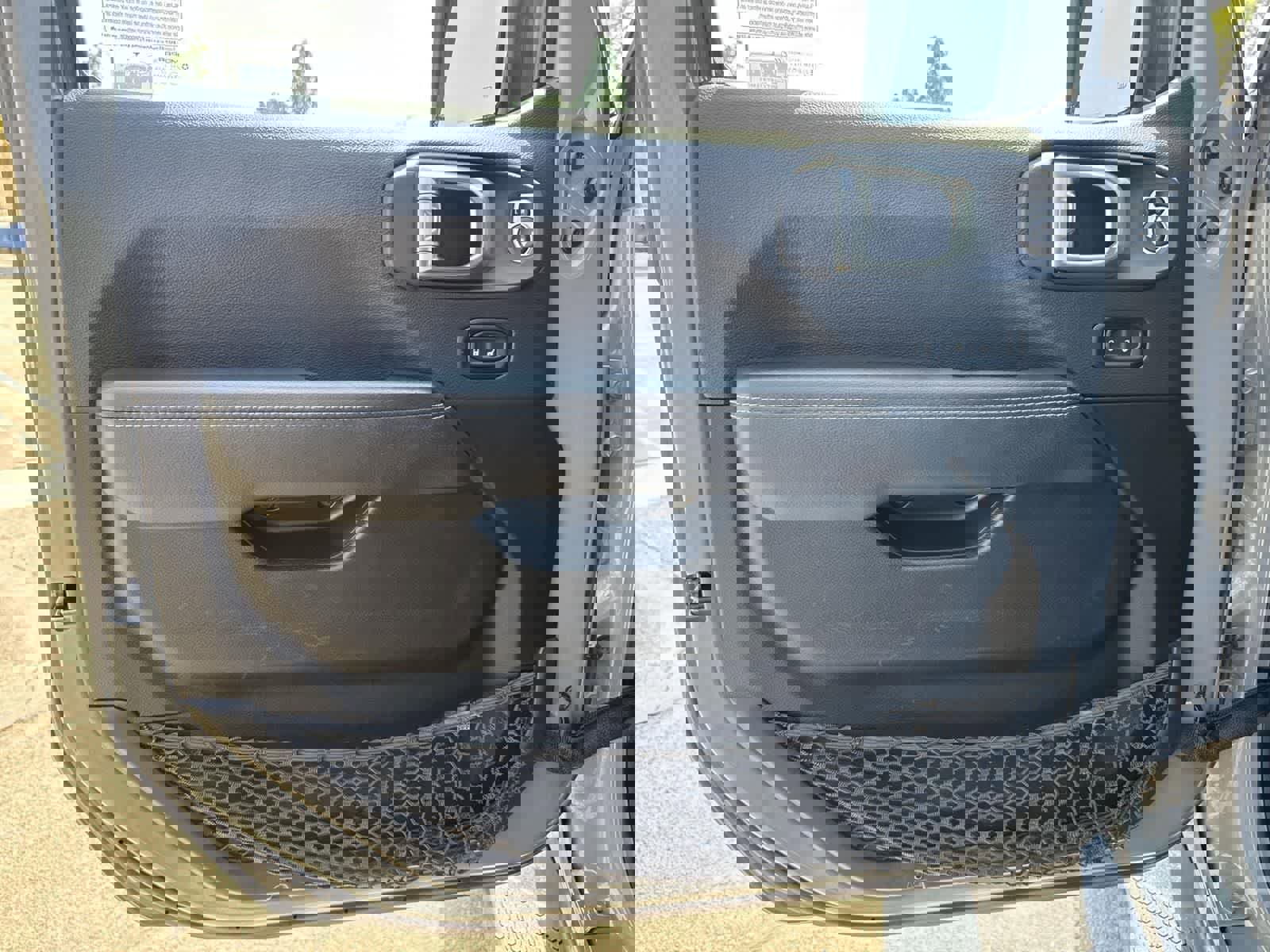 Used 2022 Jeep Wrangler Unlimited Sahara image 19