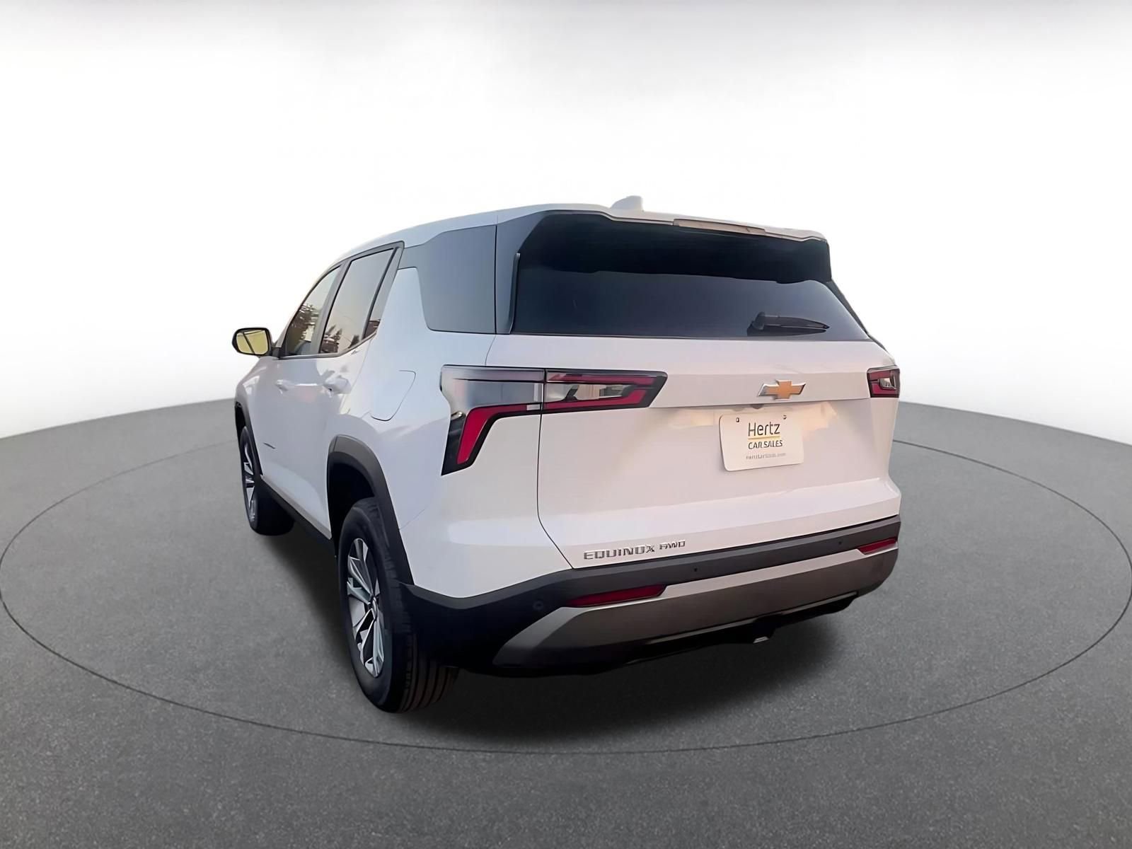 Used 2025 Chevrolet Equinox LT image 11