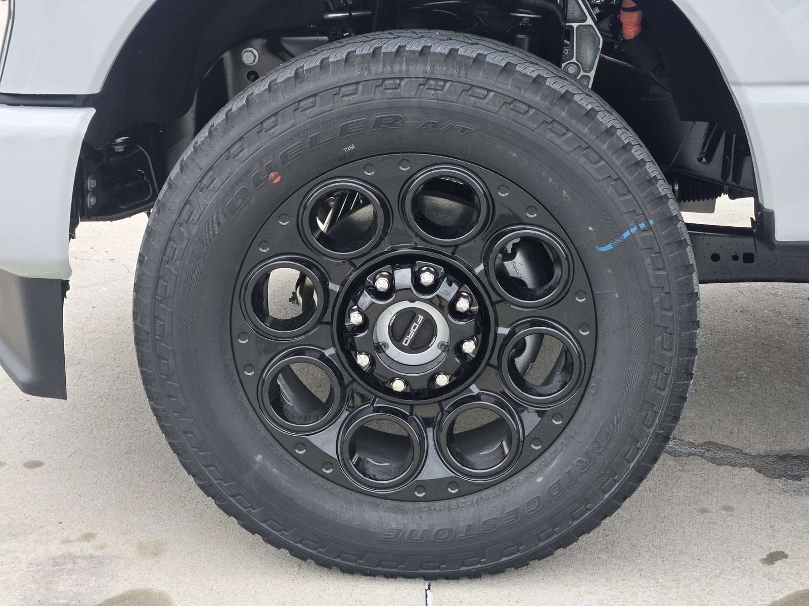 New 2026 Ford F250 Lariat w/ Black Appearance Package AWD/4WD image 14