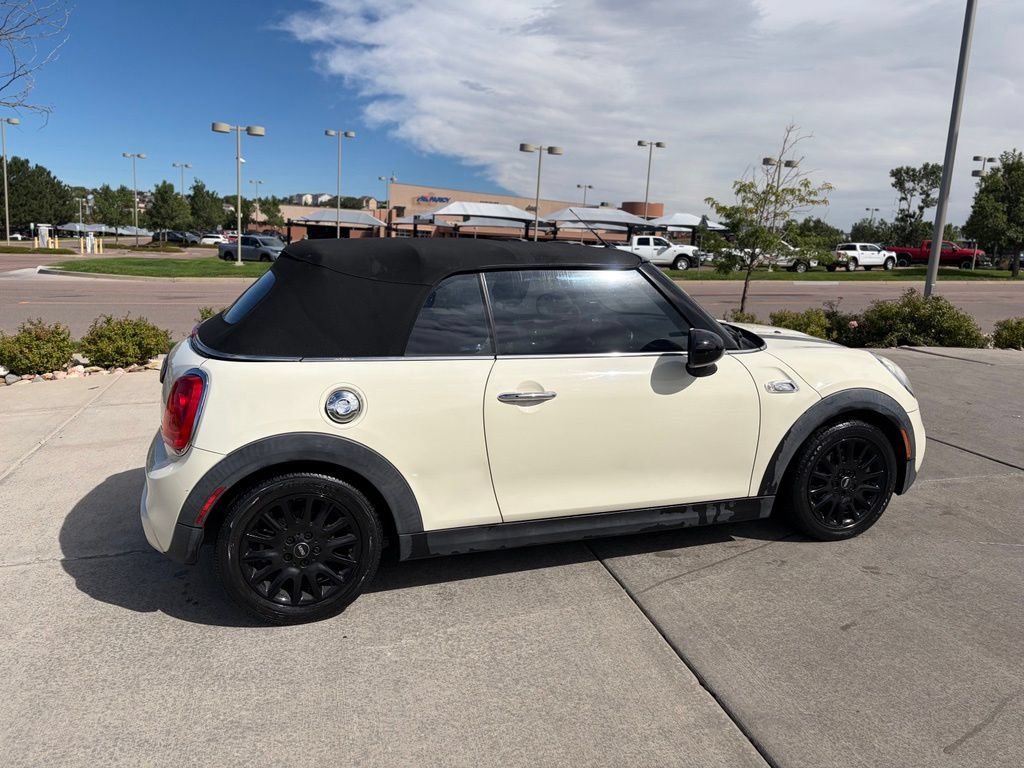 Used 2017 MINI Cooper S FWD image 9