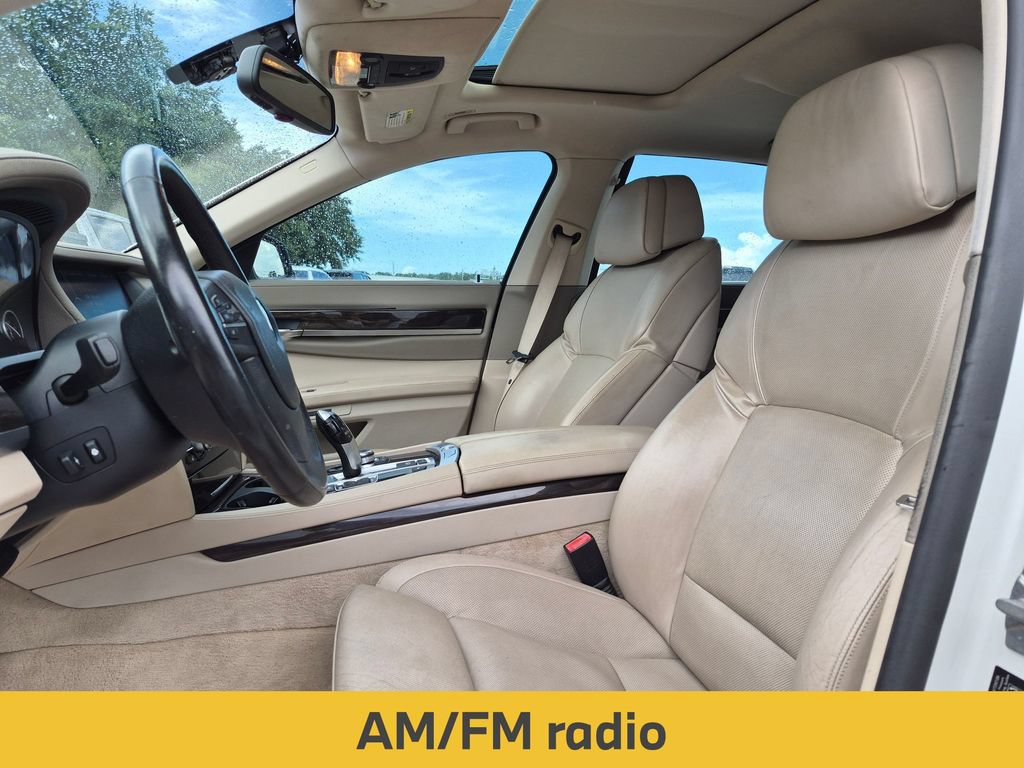 Used 2009 BMW 750Li RWD image 16