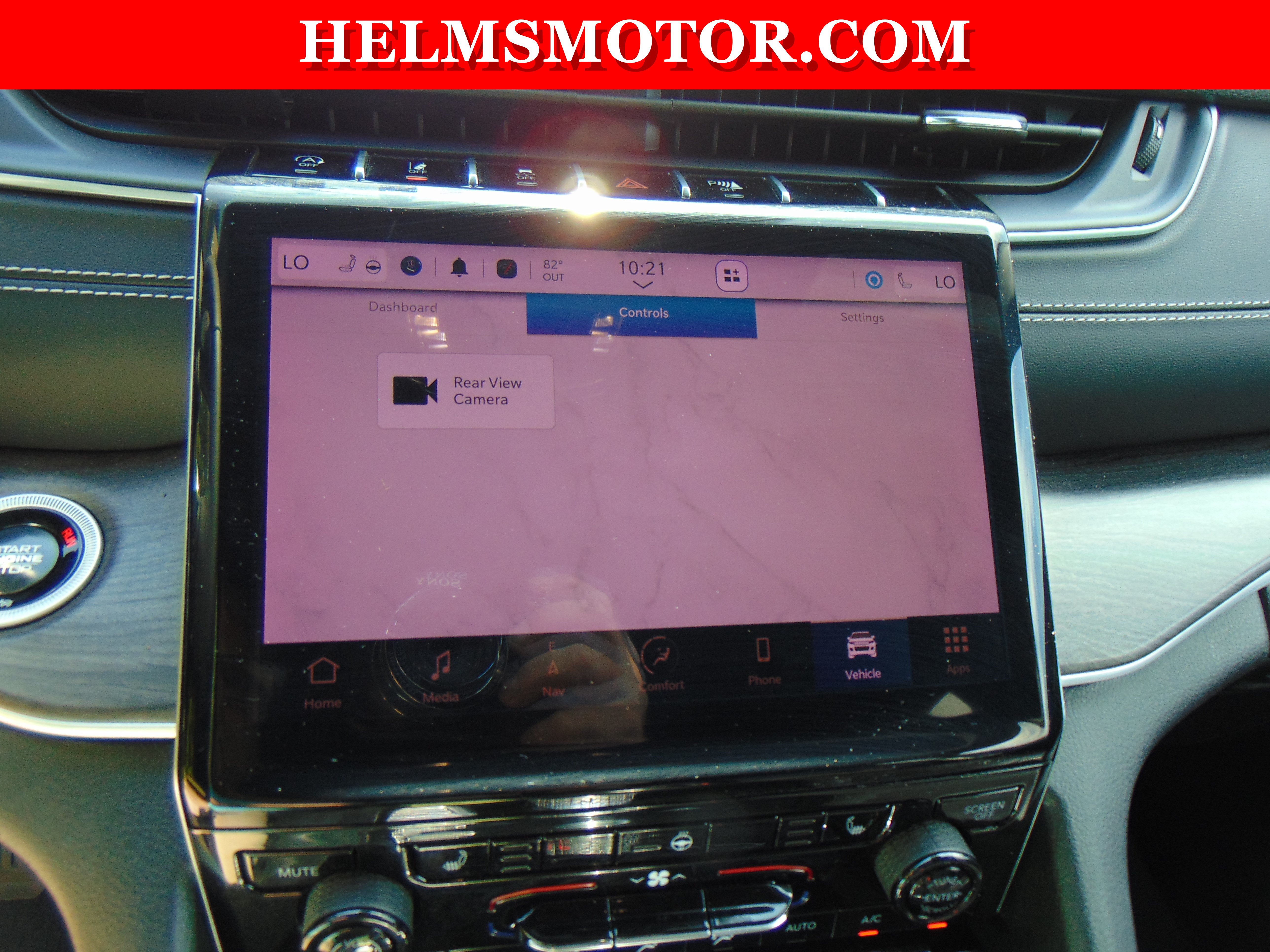 Certified 2024 Jeep Grand Cherokee Limited AWD/4WD image 31