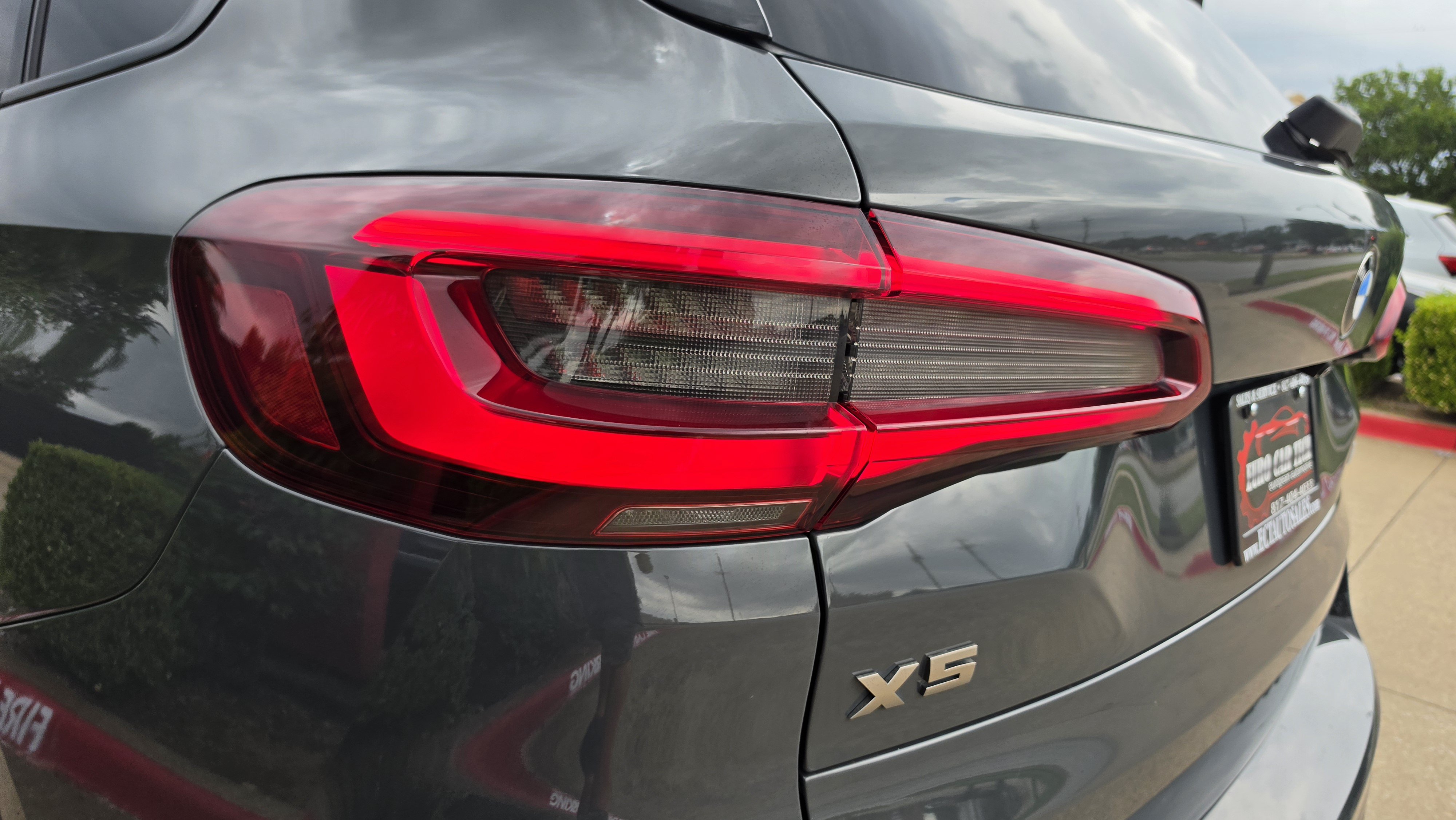 Used 2022 BMW X5 M50i AWD/4WD image 10