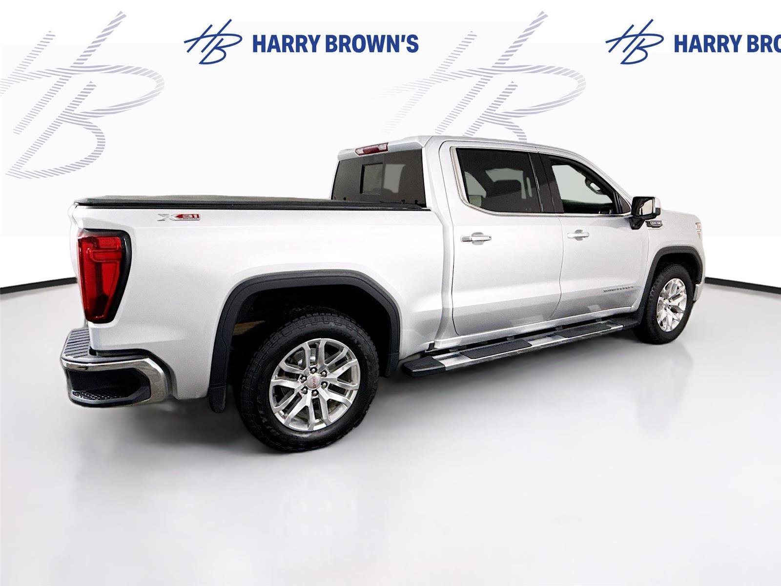 Used 2019 GMC Sierra 1500 SLT w/ SLT Premium Package AWD/4WD image 31