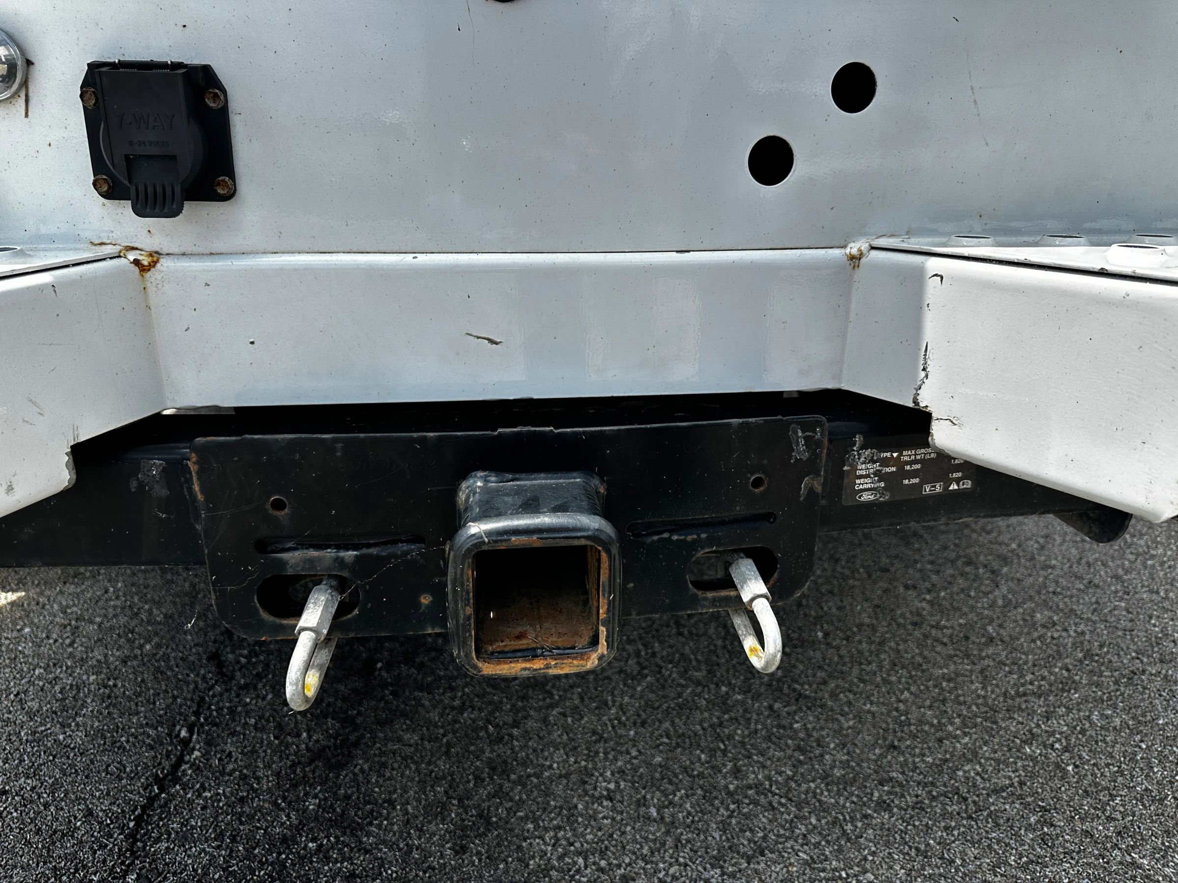 Used 2022 Ford F250 XL w/ Power Equipment Group image 9