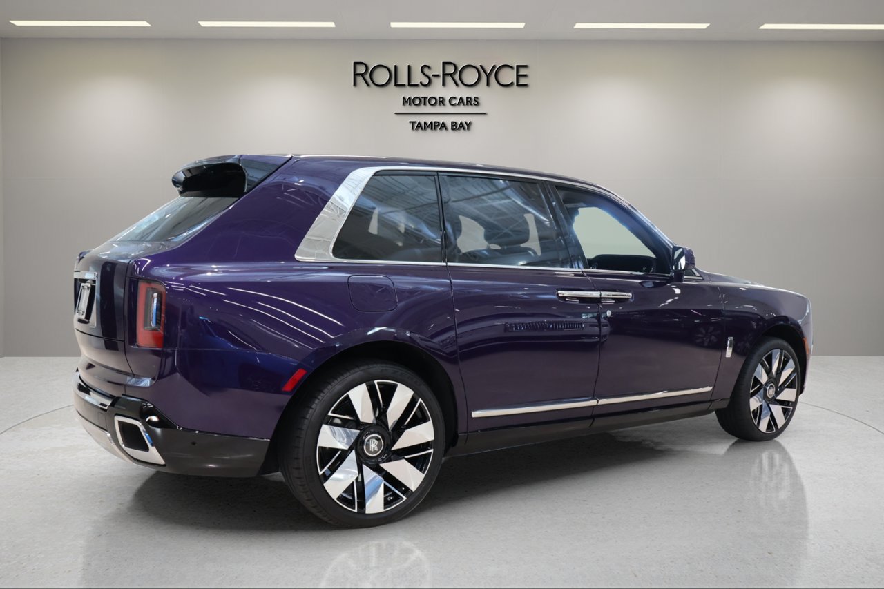 New 2026 Rolls-Royce Cullinan w/ Cullinan Package AWD/4WD image 2